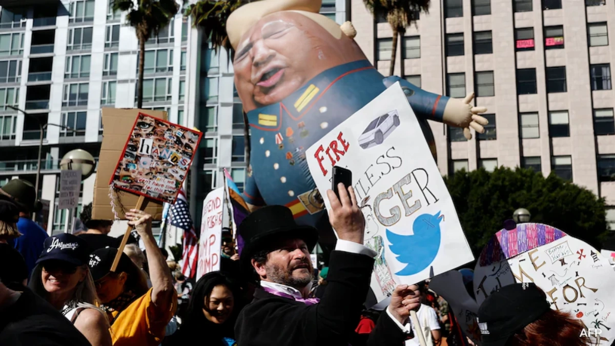 'हैंड्स ऑफ' आंदोलन: ट्रंप विरोधी प्रदर्शनों की गूंज अमेरिका से यूरोप तक