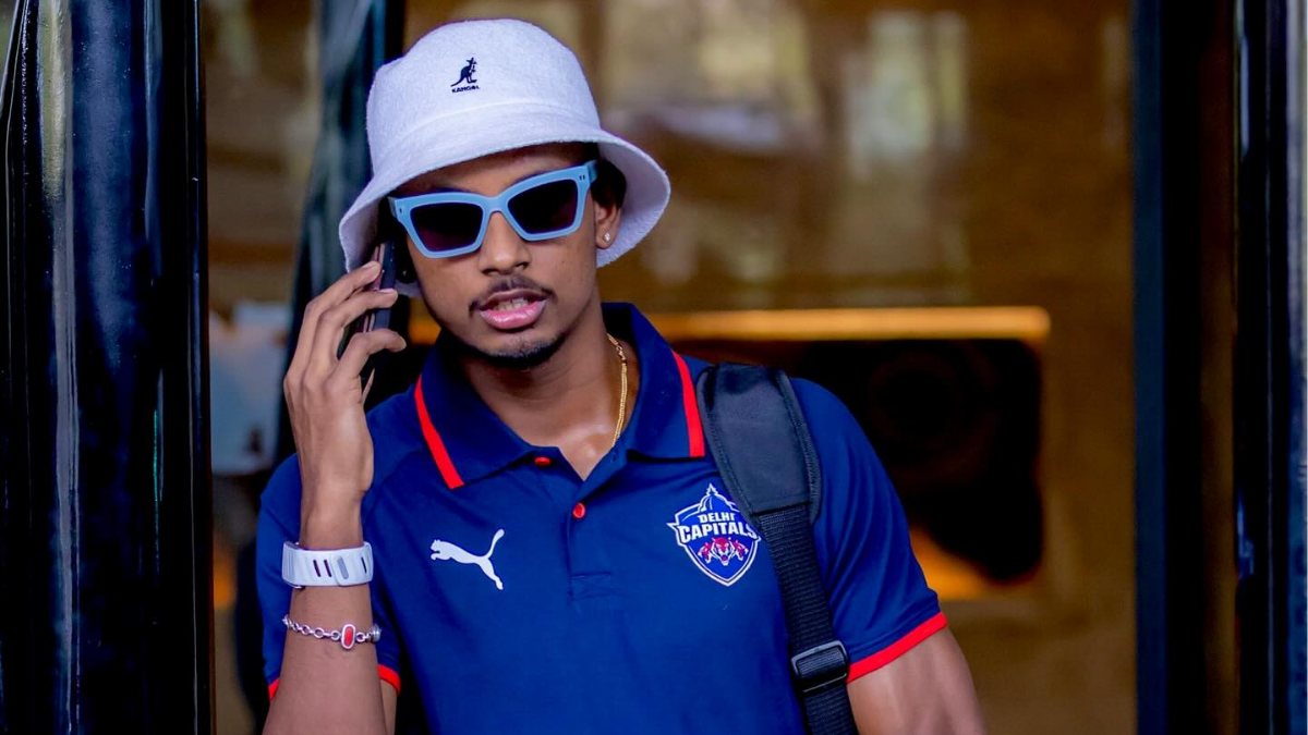 कौन हैं अभिषेक पोरेल