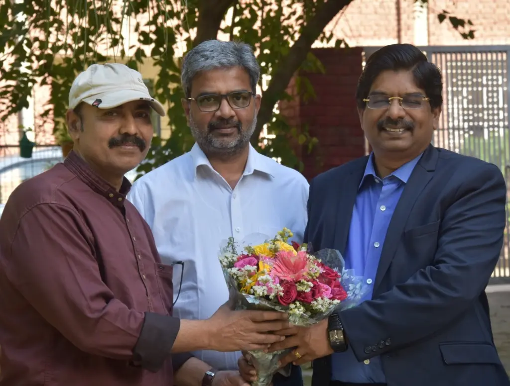 डॉ. रतन लाल राज्यसभा सांसद थिरु पी. विल्सन जी के साथ