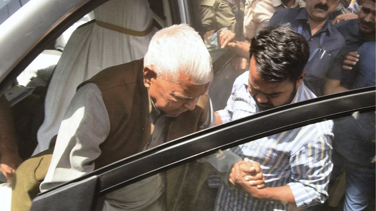 लालू यादव को एम्स दिल्ली रेफर