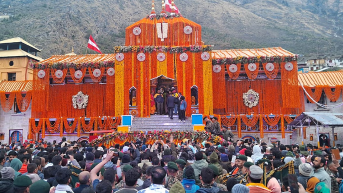 बदरीनाथ धाम के कपाट खुले