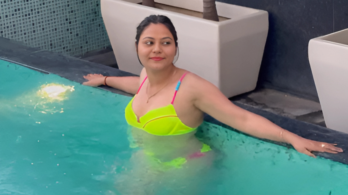 सोशल मीडिया इन्फ्लुएंसर्स के एक्सेस पर सवाल