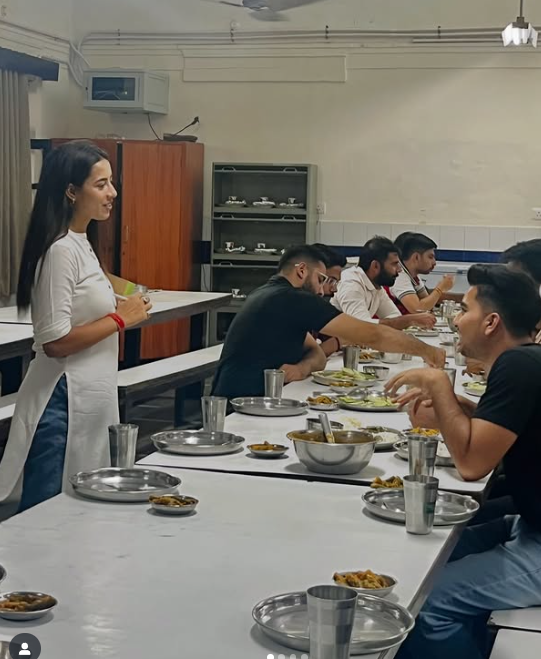 Deepika Jha visited Jubilee Hostel.