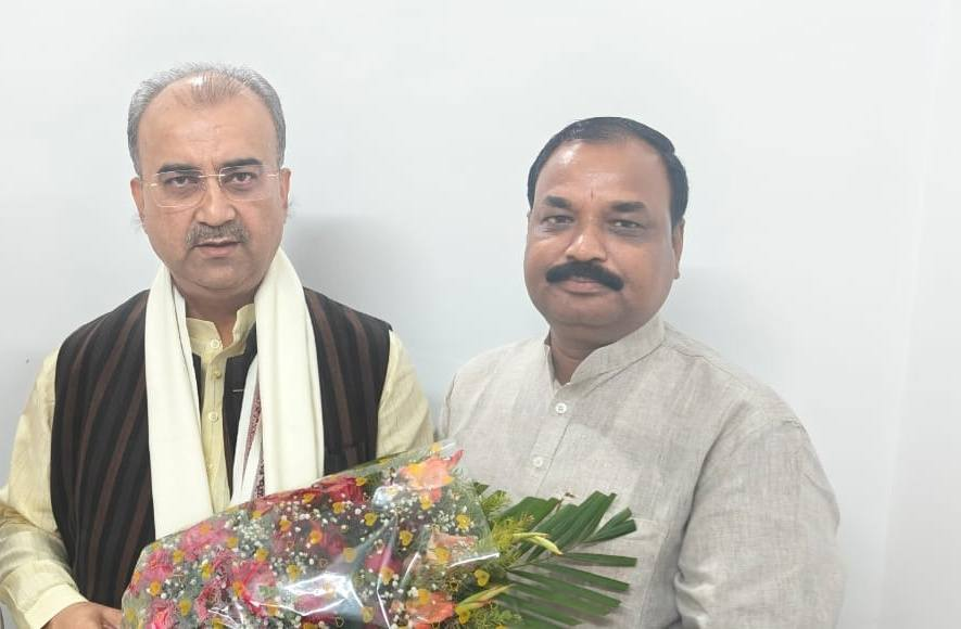 Krishna Kumar Rishi Ji with Shri Mangal Pandey Ji