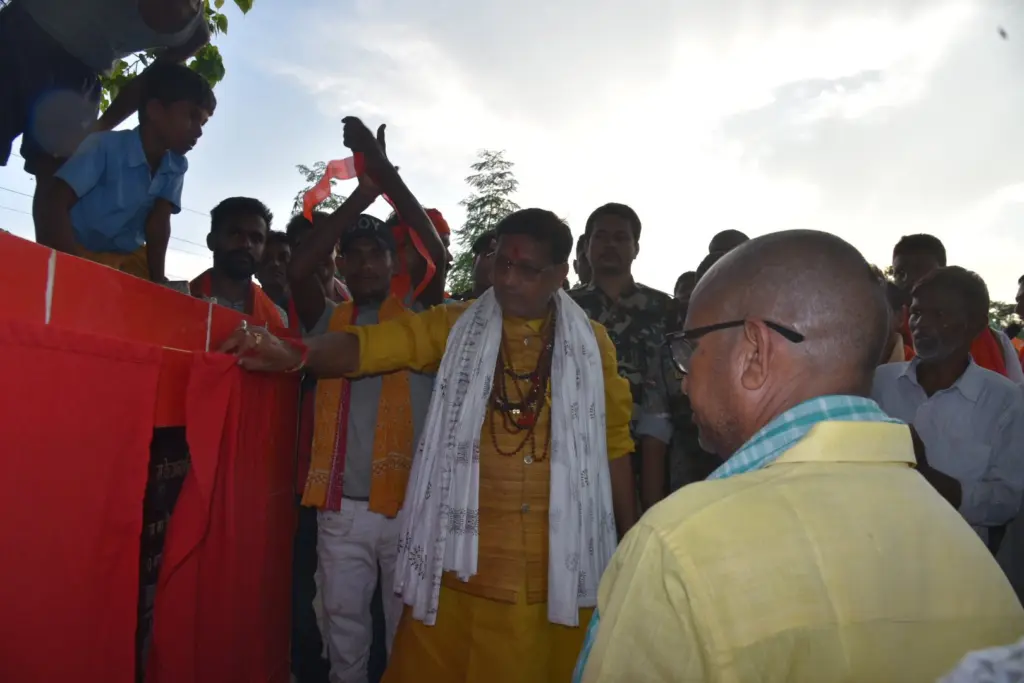 Kumar Shailendra inaugurating a project in his constituency.