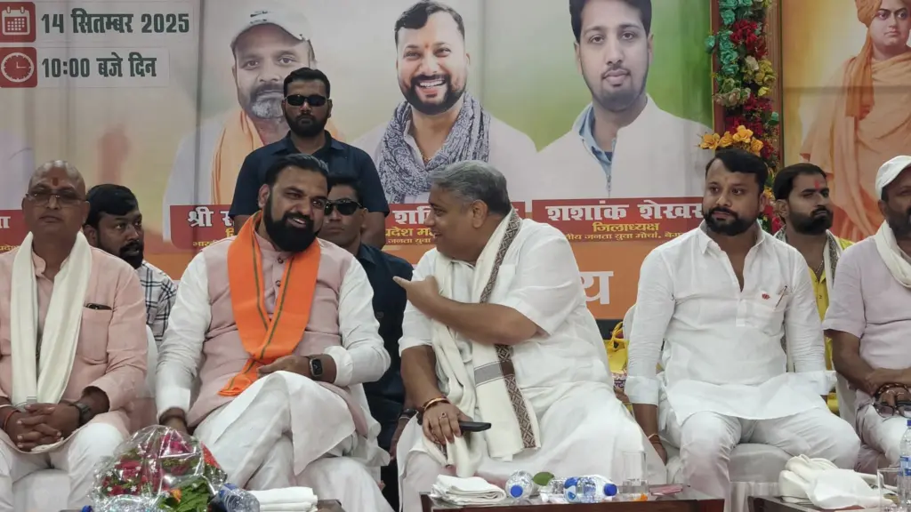 Kundan Kumar discussions with Deputy Chief Minister Samrat Choudhary.