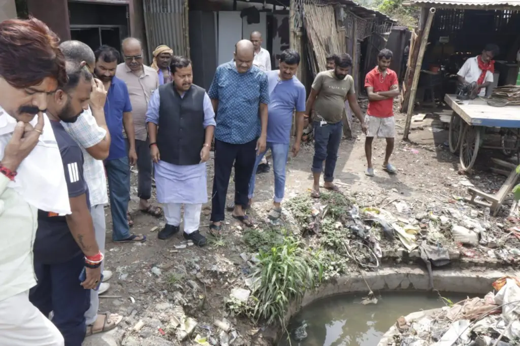 Nitin Nabin conducted a field inspection of the waterlogging situation caused by heavy rainfall.