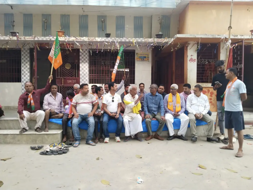 Ram Singh interacting with the public and listening to their concerns.