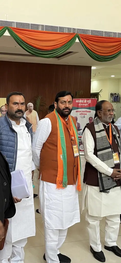 Krishan Kumar Mantoo with Chief Minister Shri Nayab Saini ji.