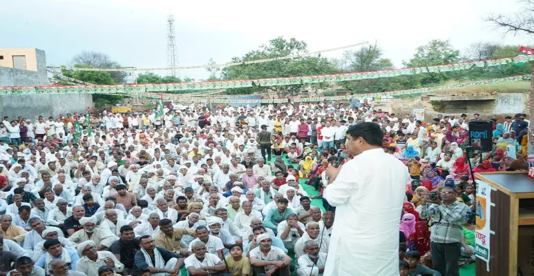 Balraj Kundu in an election campaign.