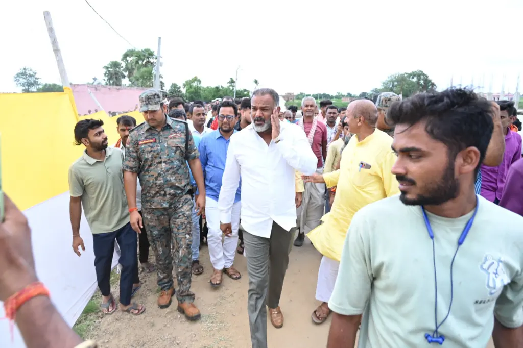 Sudarshan Kumar visited the village.