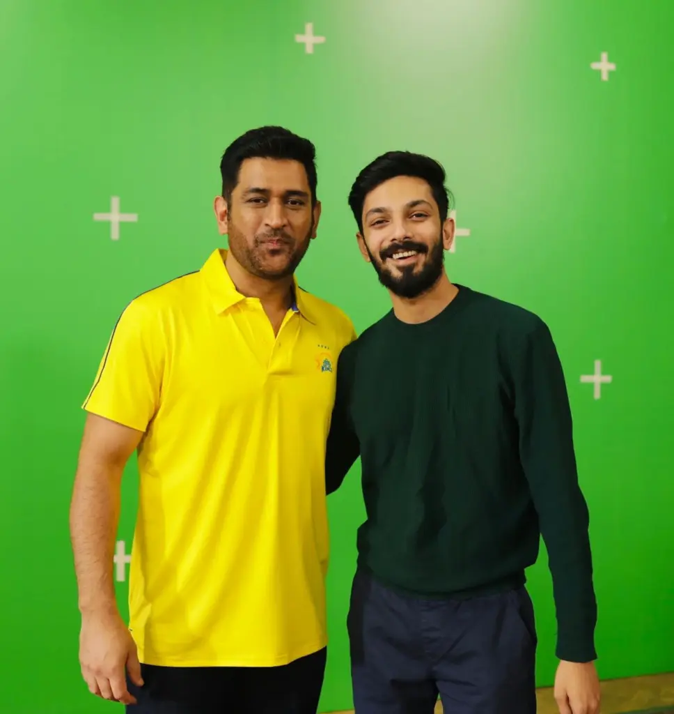 Anirudh Ravichander with MS Dhoni