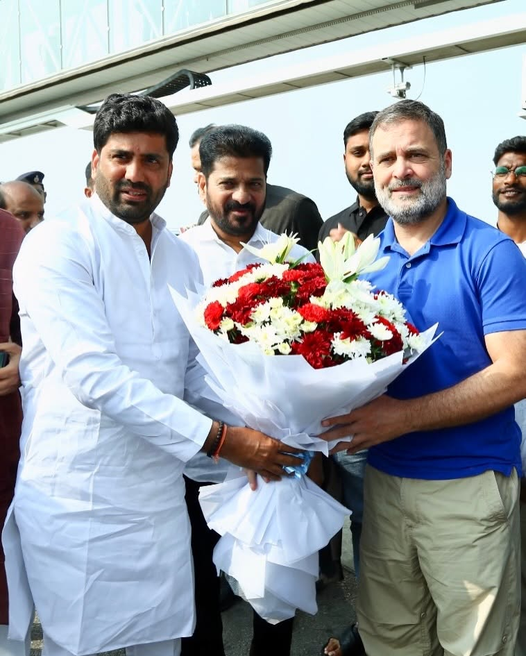Anil Kumar Yadav Mandadi with Shri Rahul Gandhi Ji
