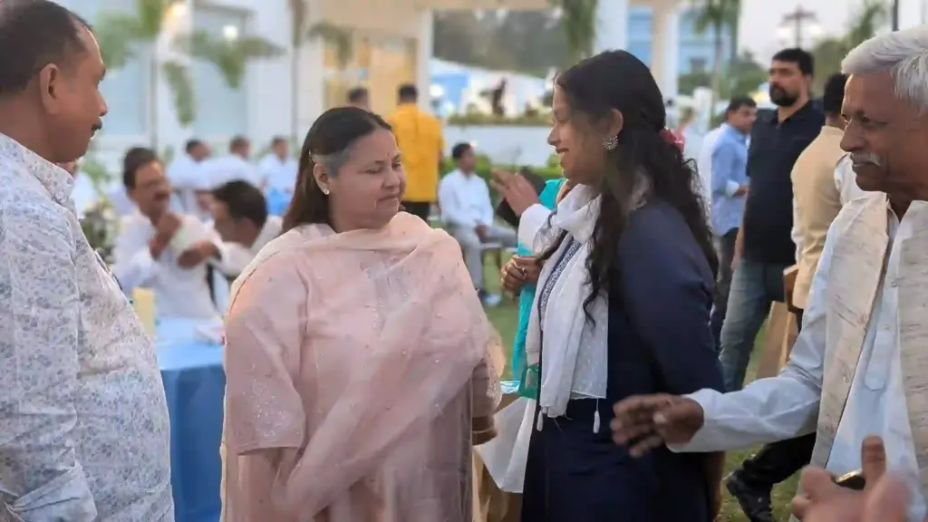 Priyanka Bharti discusses with Misa Bharti
