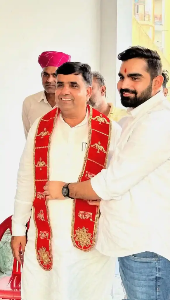 Neeraj Khichar with Hakam Ali khan